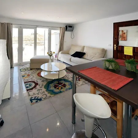 Apartment Tropicana